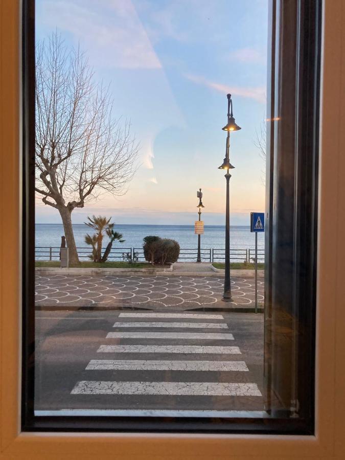 Una Finestra Sul Mare Maiori Kültér fotó